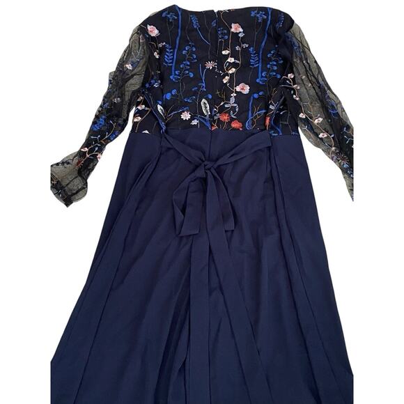 Size 28W Bloomchic Romper Jumpsuit Formal Embroidered Navy Floral NWT - Picture 6 of 6